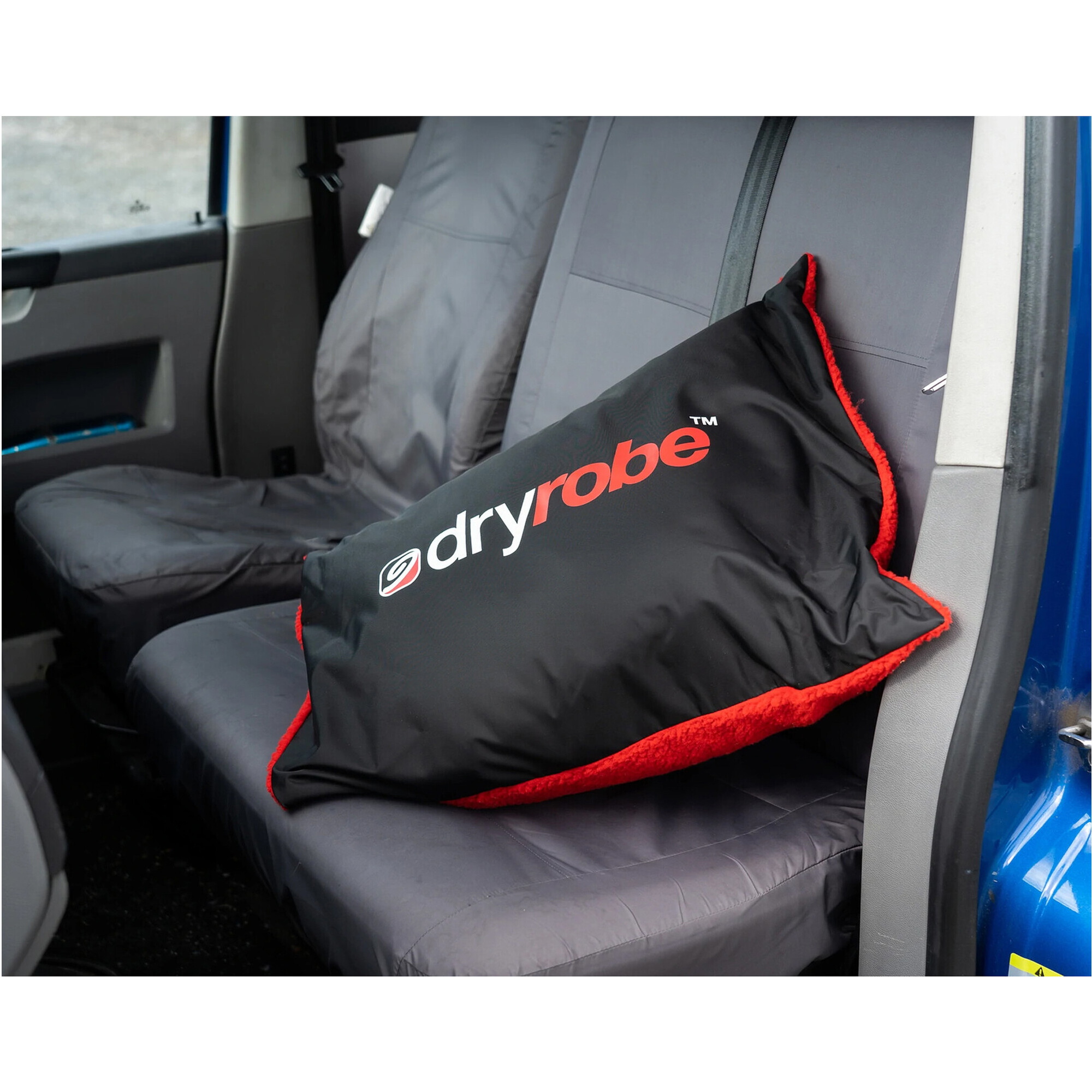 2026 Dryrobe Cushion Cover V3CUSHION - Black / Red